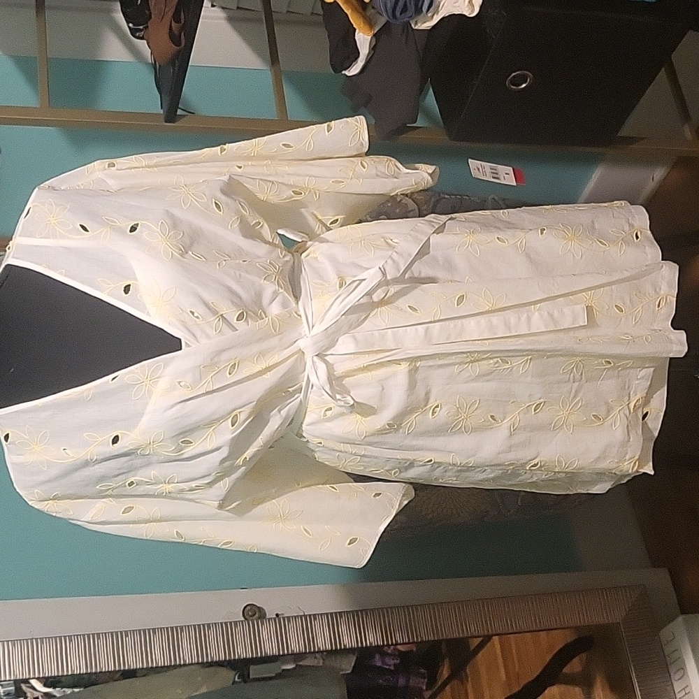 Robe with slip size Med/Small